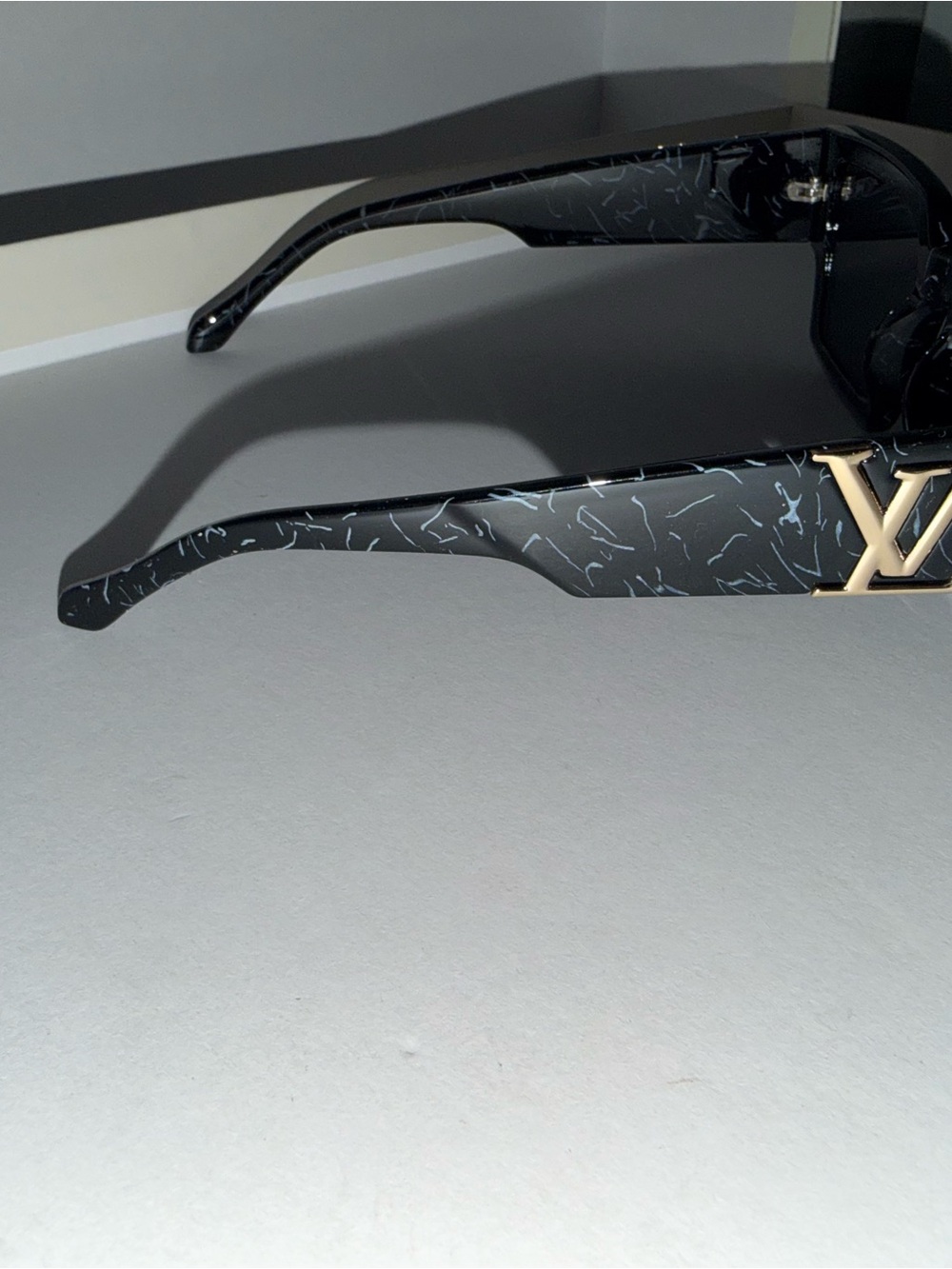 Louis Vuitton Black Marble Pattern Square Sunglasses - Picture 2 of 2
